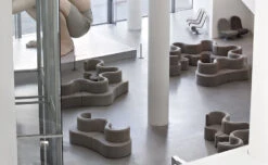 Form Living Shop -Form Living Shop cloverleaf 2 unit sofa verner panton verpan 2