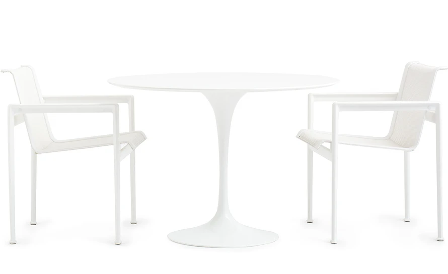 Saarinen Outdoor Round Dining Table 10 Saarinen Outdoor Round Dining Table - Image 8