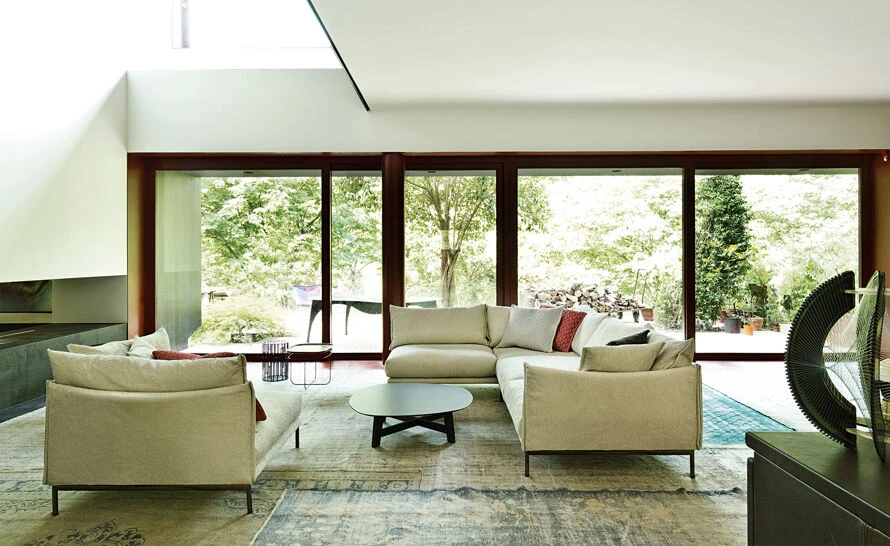 Gentry Sofa With Chaise 6 Gentry Sofa With Chaise - Image 4