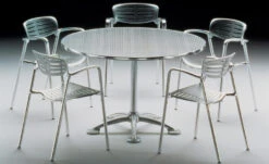 Pensi Round Table -Form Living Shop jorge pensi round table knoll 6