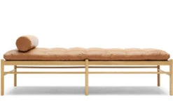 Ole Wanscher 150 Daybed With Neck Pillow