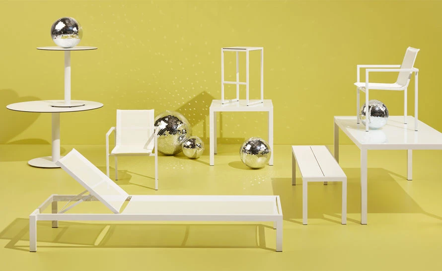 Skiff Small Outdoor Cafe Table 4 Skiff Small Outdoor Cafe Table - Image 2