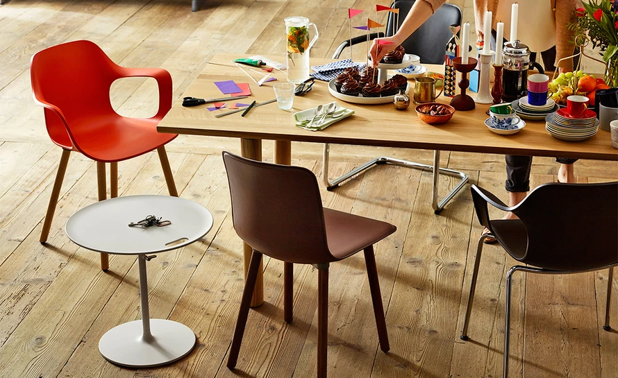 Vitra Wood Table 9 Vitra Wood Table - Image 7